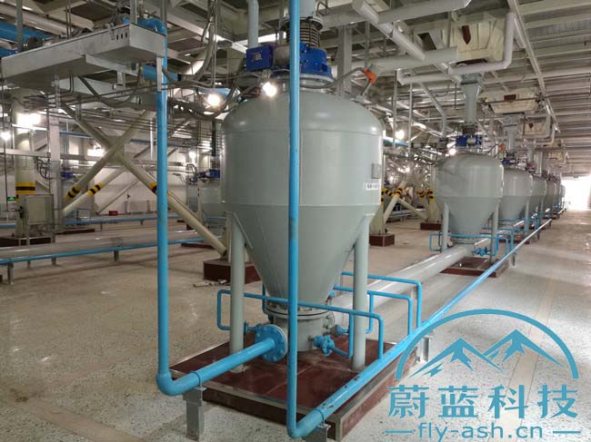 湖南蔚藍環(huán)保-多倉泵下引式輸送系統(tǒng)2.jpg 湖南蔚藍環(huán)保-多倉泵下引式輸送系統(tǒng)2.jpg